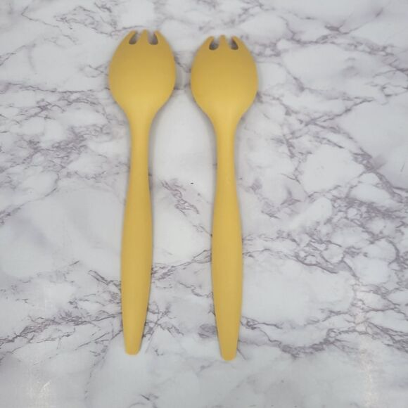 Tupperware Vintage Harvest Gold Salad Forks Serving Ware Yellow Spork Set Dining - Picture 3 of 5
